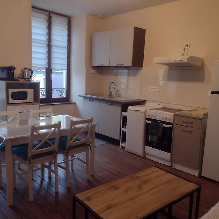 Appartement 2Eme Etage Proche Des Thermes Бурбонн-ле-Бен Экстерьер фото