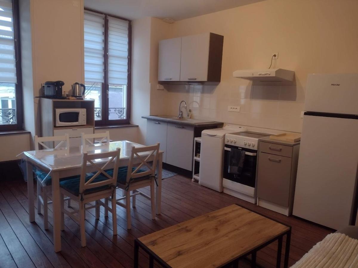 Appartement 2Eme Etage Proche Des Thermes Бурбонн-ле-Бен Экстерьер фото