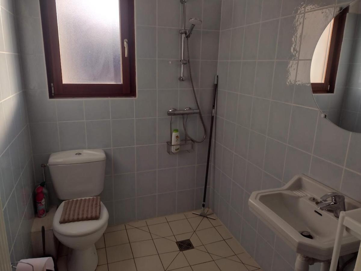 Appartement 2Eme Etage Proche Des Thermes Бурбонн-ле-Бен Экстерьер фото